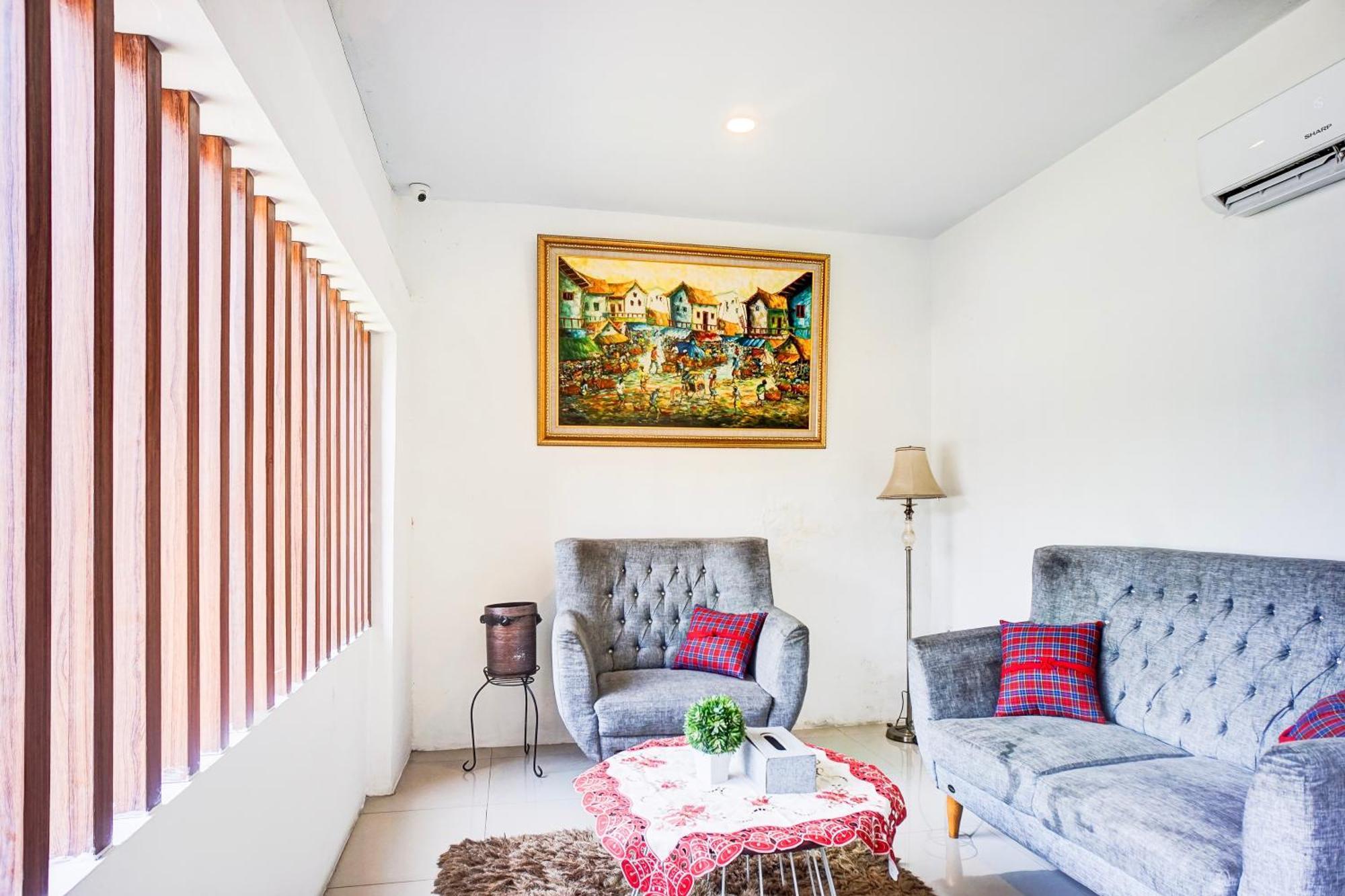 Hotel O Medan City Near Sun Plaza Formerly Residence Anugrah Ngoại thất bức ảnh